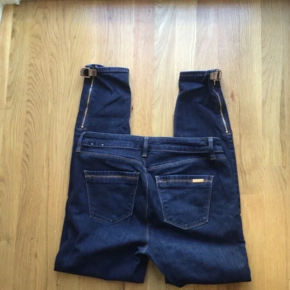 WHBM Skinny Ankle Buckle Accent Darkwash Jeans sz 2 - Picture 4 of 7